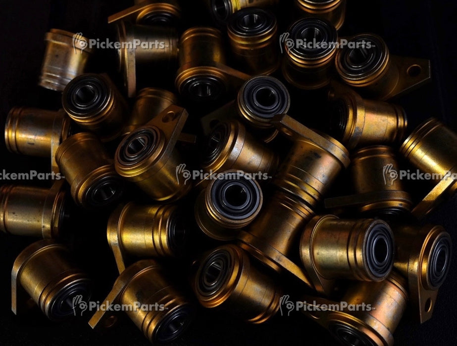 136-5894 | Toro | BEARING RETAINER ASM